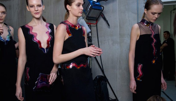 086_kane_lfw_jp210211